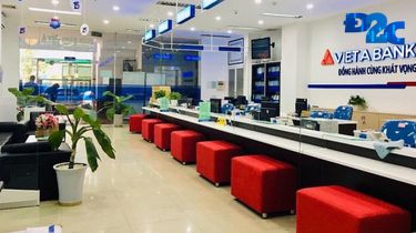 Ngân hàng TMCP Việt Á (VietABank) cho hàng loạt doanh nghiệp bất động sản vay khi chưa đủ điều kiện